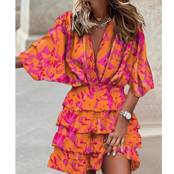 Boho Floral Print Batwing Sleeve Ruffle Tiered Mini Dress - Picture 1 of 7